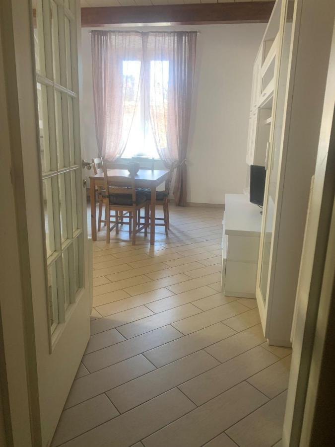 Odeon Apartment In Centro A Livorno Bagian luar foto